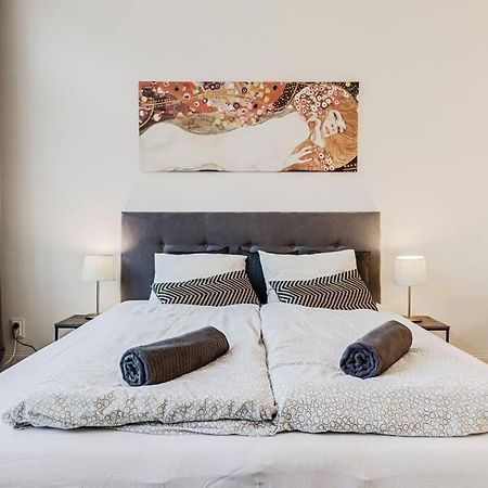 Studio Mala Strana - Prague Historical Center Экстерьер фото